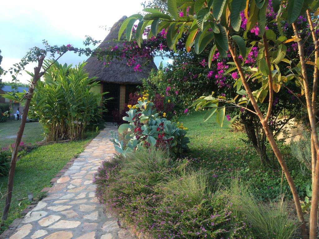 Nyore Hillside Retreat Mbarara Exterior foto
